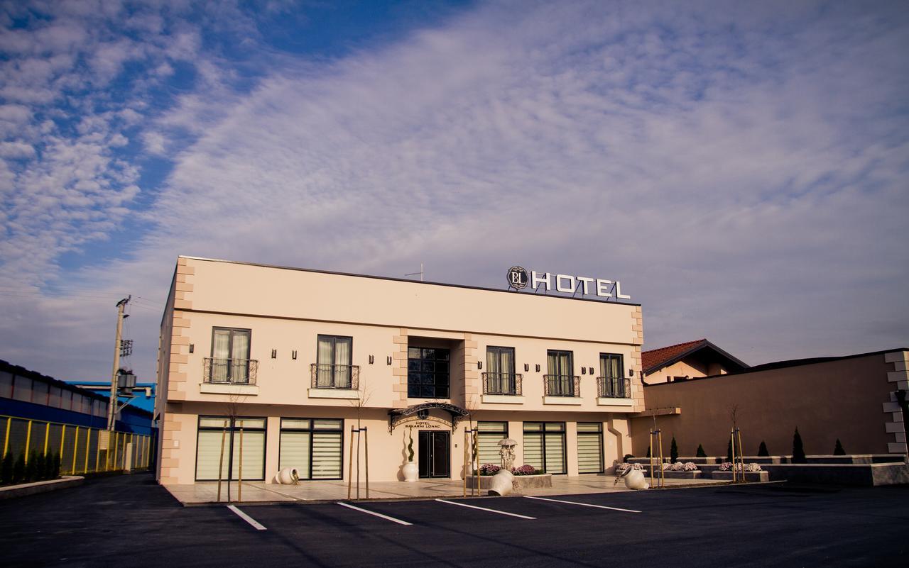 Hotel Bakarni Lonac Brčko Exterior foto